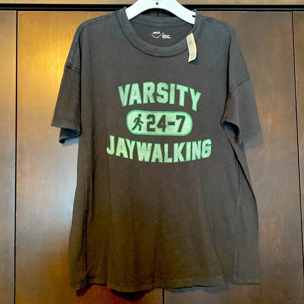 ⭐️ NWT ⭐️ aerie graphic tee